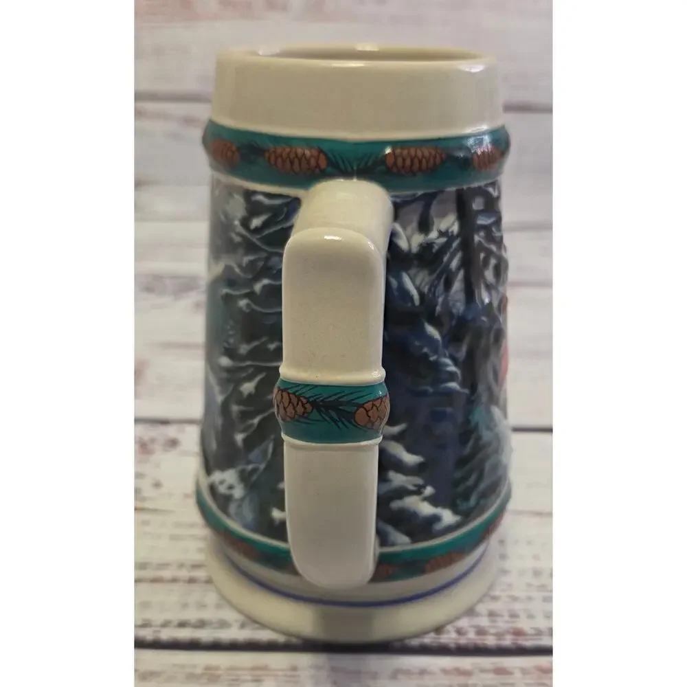 1993 Budweiser Holiday Stein Collection Snowy Mountain 6.5